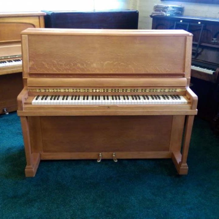 danemann in natural oak piano 1