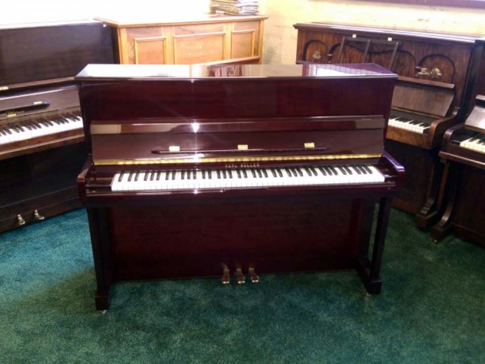 Karl Muller In Rosewood Polyester Concert Keyboard 88 Notes - £1800 - H 115 / L 148 / D 56cm