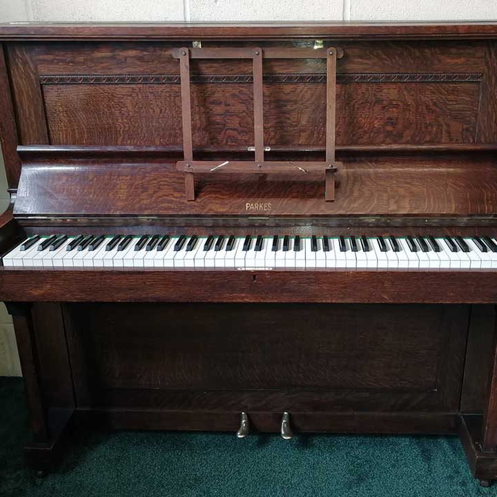 Parkes piano in meduim oak